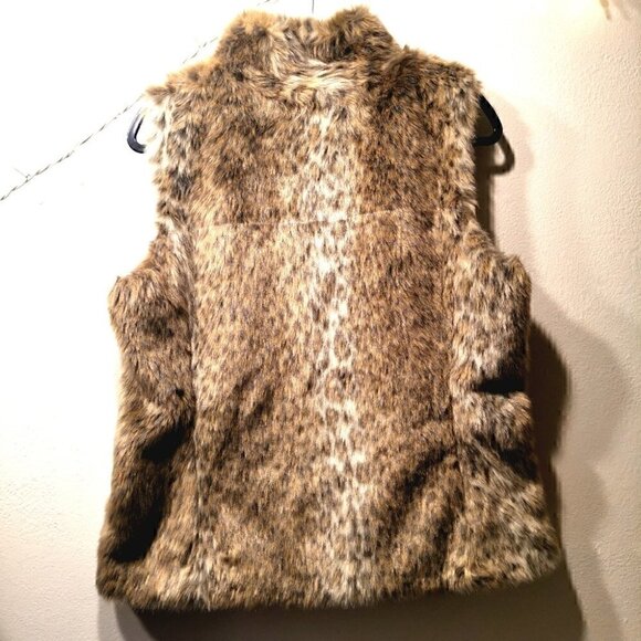 Banana Republic Women's M Fuzzy Furry Brown Vest - Picture 7 of 10